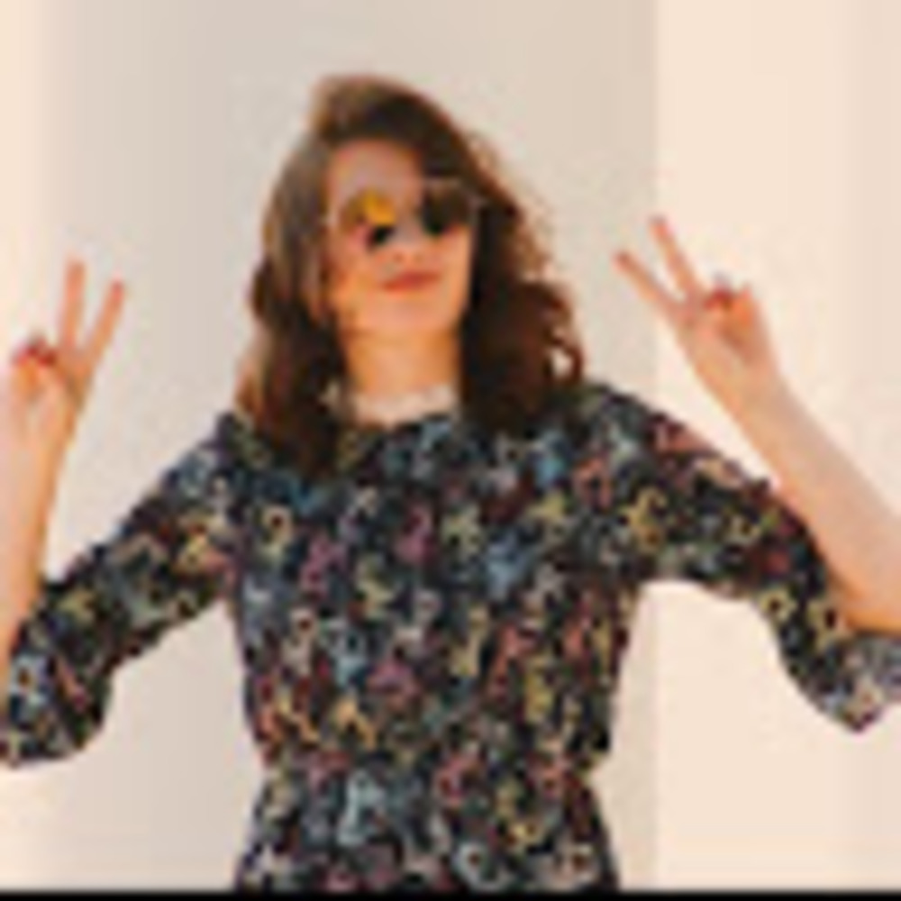 Meet your Posher, Sarah kate